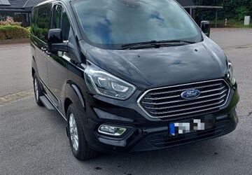 Ford Tourneo Custom 78.000 km 31.600 &euro; Schleswig 24837
