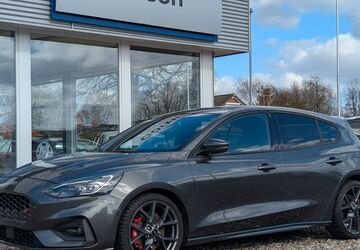 Ford Focus 97.980 km 22.990 &euro; Tarp 24963