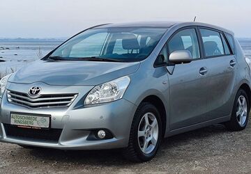 Toyota Verso 92.000 km 8.900 &euro; Schleswig-Holstein - Ringsberg 24977