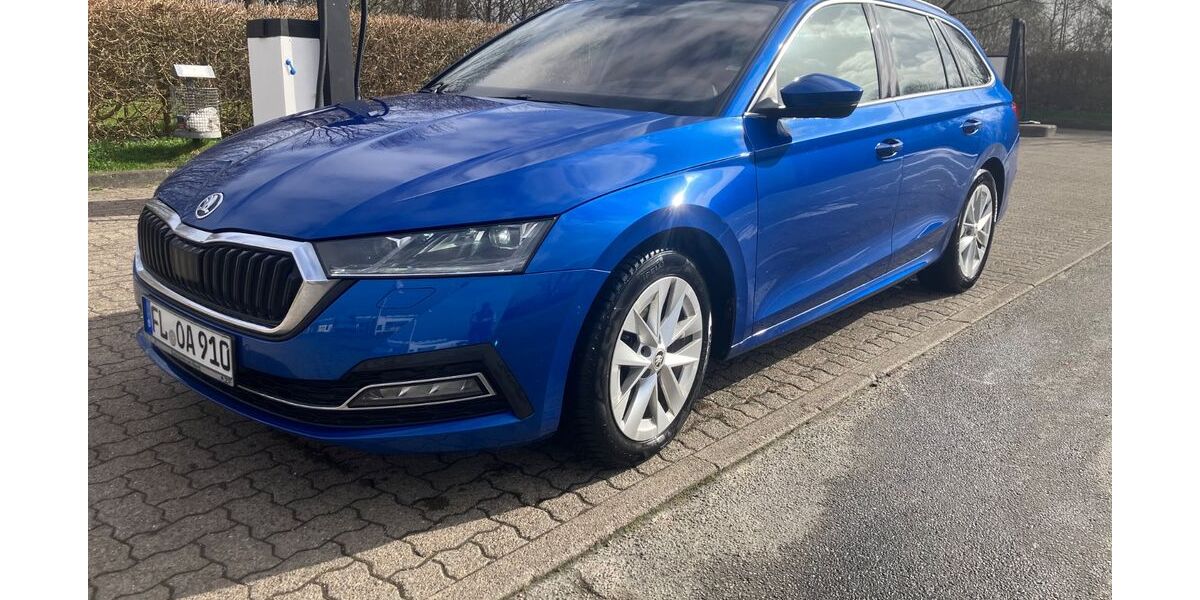 Skoda Octavia 212.000 km 13.800 &euro; Nübel 24881