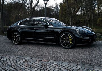Porsche Panamera 122.000 km 77.350 &euro; Mittelangeln OT Gross Rüde 24986