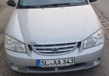 Kia Cerato 161.000 km 2.100 &euro; Schleswig 24837