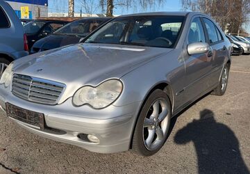 Mercedes-Benz C 180 160.000 km 2.980 &euro; Rendsburg 24768