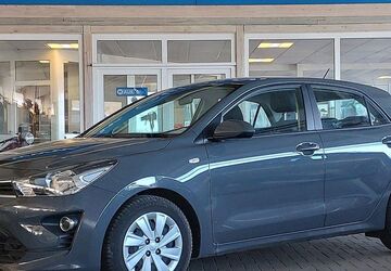 Kia Rio 18.050 km 17.990 &euro; Steinbergkirche 24972