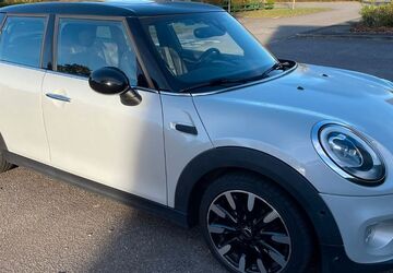 Mini Cooper 84.000 km 11.000 &euro; Schuby 24850