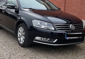 VW Passat Variant 299.000 km 7.500 &euro; Süderbrarup 24392