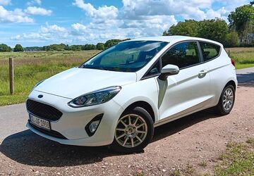 Ford Fiesta 69.000 km 8.200 &euro; Schleswig 24837