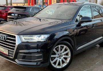 Audi Q7 175.000 km 27.990 &euro; Schleswig 24837