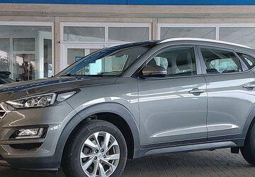 Hyundai TUCSON 40.989 km 19.990 &euro; Steinbergkirche 24972