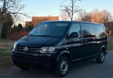 VW T5 Caravelle 238.491 km 16.500 &euro; Busdorf 24866