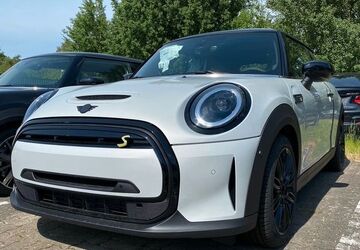 Mini Cooper SE 24.950 km 17.500 &euro; Rendsburg 24768