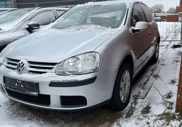 VW Golf 226.000 km 2.480 &euro; Rendsburg 24768