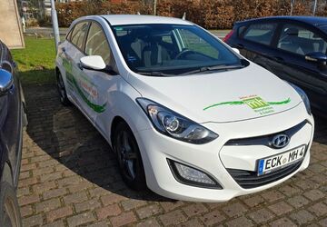 Hyundai i30 166.000 km 5.300 &euro; Rieseby 24354