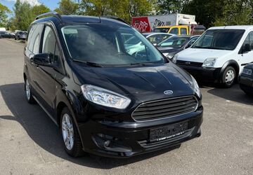 Ford Tourneo Courier 94.747 km 9.580 &euro; Rendsburg ja 24768