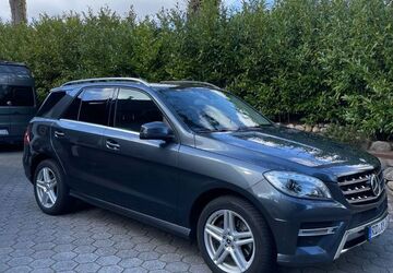 Mercedes-Benz ML 350 177.700 km 22.480 &euro; Rendsburg 24768