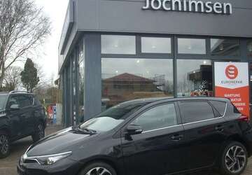 Toyota Auris 69.400 km 11.990 &euro; Taarstedt 24893