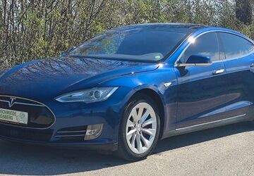 Tesla Model S 149.000 km 22.800 &euro; Schleswig-Holstein - Ringsberg 24977