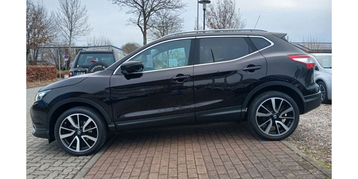 Nissan Qashqai 120.000 km 11.990 &euro; Gettorf 24214