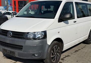 VW T5 Caravelle 270.000 km 8.990 &euro; Schleswig 24837