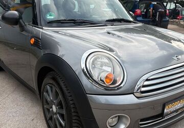 Mini ONE 162.656 km 4.198 &euro; Kropp 24848