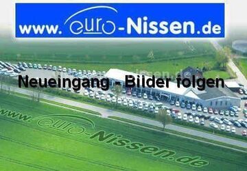 Toyota Yaris 64.598 km 14.450 &euro; Steinbergkirche 24972