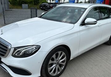Mercedes-Benz E 350 331.000 km 14.990 &euro; Schleswig 24837