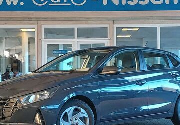 Hyundai i20 27.276 km 13.990 &euro; Steinbergkirche 24972