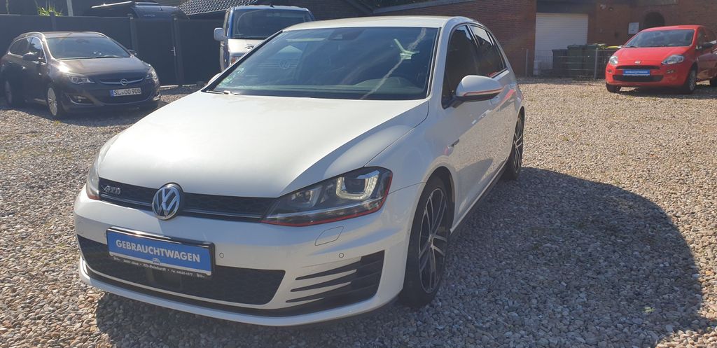 VW Golf 127.700 km 17.800 &euro; Jübek 24855