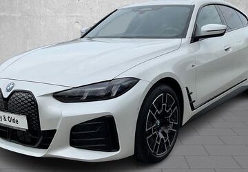 BMW i4 14.920 km 52.480 &euro; Rendsburg 24768