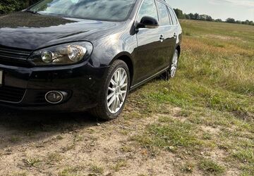VW Golf 292.000 km 4.200 &euro; Mohrkirch 24405