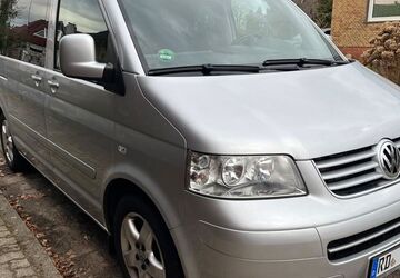 VW T5 Multivan 298.000 km 12.990 &euro; Büdelsdorf 24782