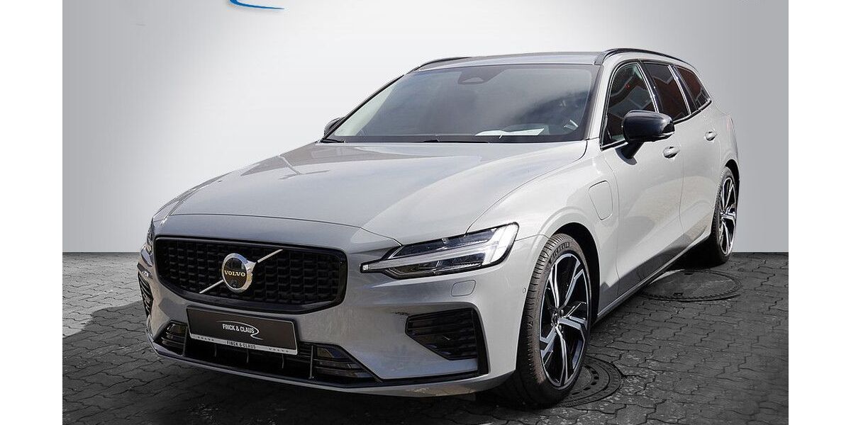 Volvo V60 21.590 km 38.890 &euro; Büdelsdorf 24782