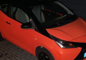 Toyota Aygo (X) 105.532 km 5.900 &euro; Hohn 24806
