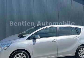 Toyota Verso 178.500 km 7.990 &euro; Schleswig 24837