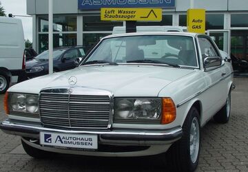Mercedes-Benz 230 199.325 km 18.950 &euro; Wester-Ohrstedt 25885