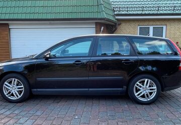 Volvo V50 373.000 km 2.450 &euro; Steinbergkirche 24972