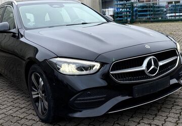 Mercedes-Benz C 220 61.000 km 32.499 &euro; Flensburg 24941
