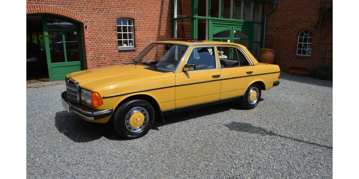 Mercedes-Benz 230 185.767 km 12.500 &euro; Steinbergkirche 24972