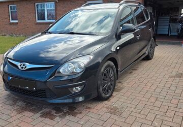 Hyundai i30 150.564 km 3.000 &euro; Rügge 24405