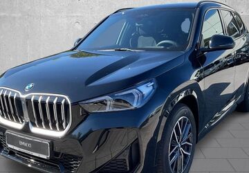 BMW X1 1.500 km 52.990 &euro; Rendsburg 24768