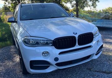 BMW X5 266.700 km 15.999 &euro; Flensburg 24941