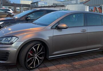 VW Golf 225.000 km 12.450 &euro; Rendsburg 24768