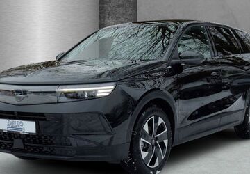 Opel Grandland (X) 4.347 km 28.990 &euro; Schleswig 24837