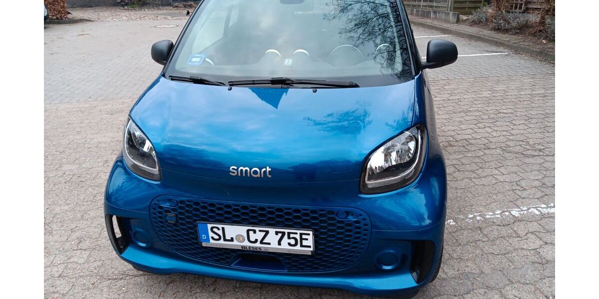 Smart ForTwo 26.800 km 10.200 &euro; Schleswig 24837