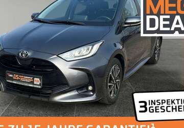 Toyota Yaris 64.010 km 15.480 &euro; Rendsburg 24768