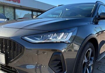 Ford Focus 90.000 km 16.990 &euro; Schuby 24850