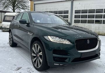 Jaguar F-Pace 141.000 km 19.000 &euro; Flensburg 24941