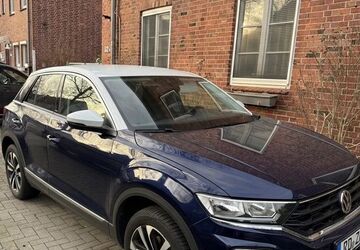 VW T-Roc 99.000 km 14.999 &euro; Rendsburg 24768