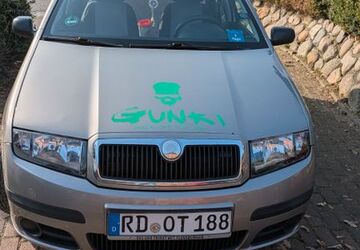 Skoda Fabia 301.000 km 1.950 &euro; Elsdorf-Westermühlen 24800