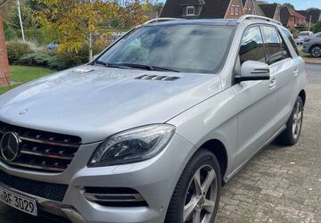 Mercedes-Benz ML 350 154.000 km 21.800 &euro; Busdorf 24866